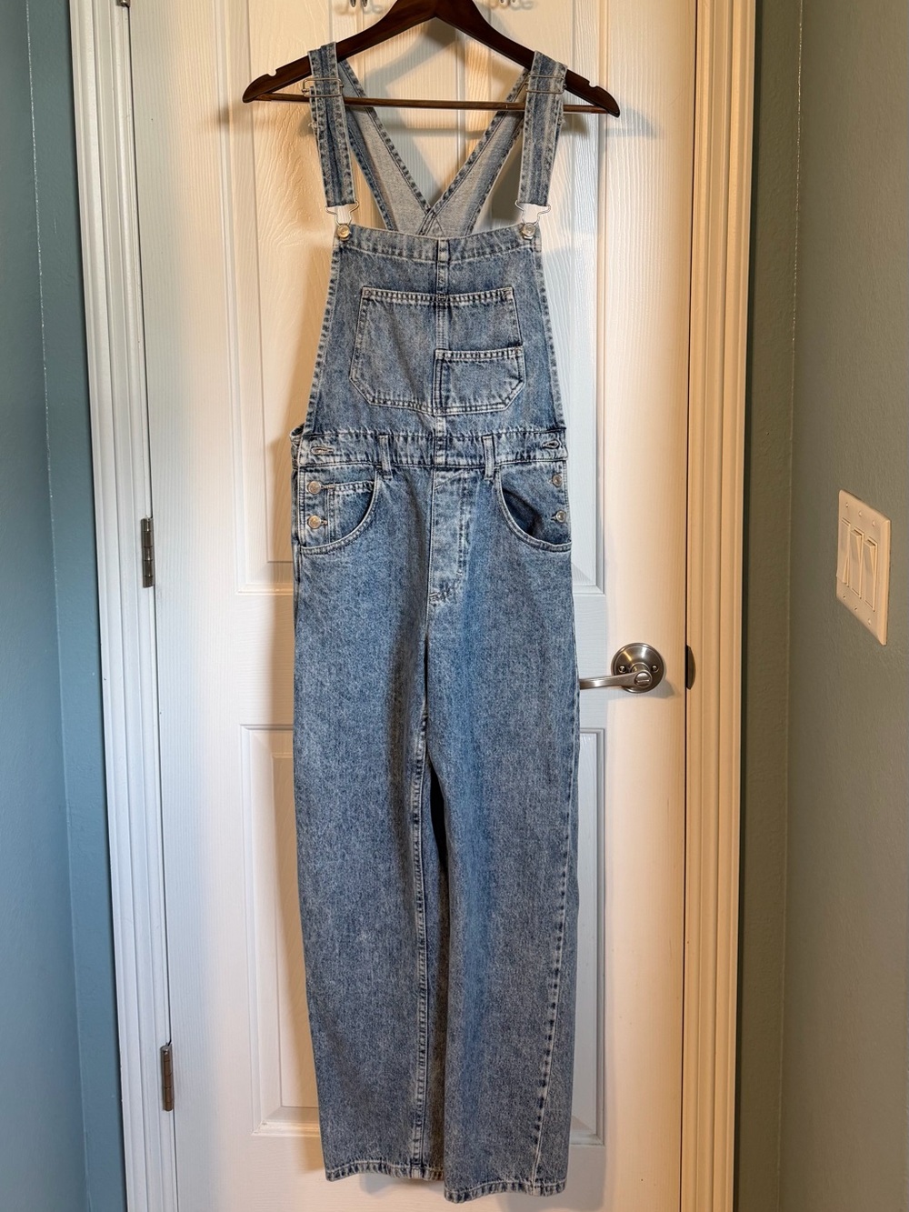 Free People We The Free Blue Denim Ziggy Overalls XS